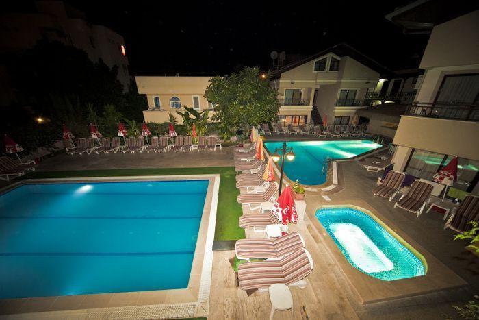 Bonjour Hotel Μαρμαρίς Εξωτερικό φωτογραφία